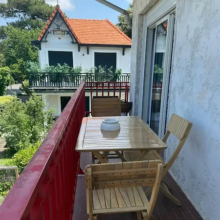 T2, 50 M Beach, Balcony With Sea View Apartment
