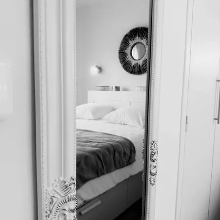 Appartamento T2, 50 M Beach, Balcony With Sea View