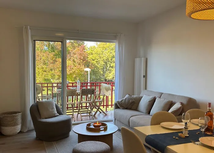 T2, 50 M Beach, Balcony With Sea View 拉特斯特德布赫